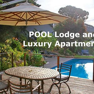 Cape Paradise Lodge And Apartments